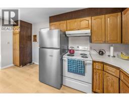 2658 11 Avenue Se, Calgary, AB T2A0E3 Photo 6