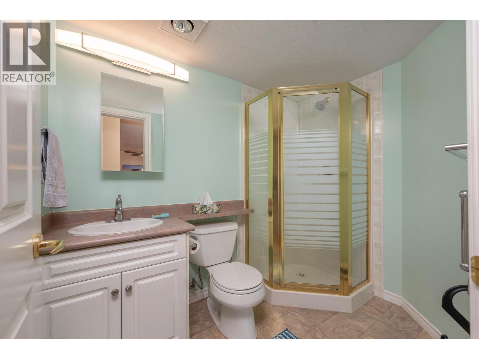 3220 Centennial Drive Unit# 106, Vernon