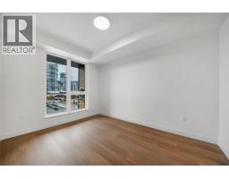 647 Clement Avenue Unit# 512, Kelowna, BC V1Y7C7 Photo 13