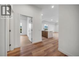 647 Clement Avenue Unit# 611, Kelowna, BC V1Y7C7 Photo 15