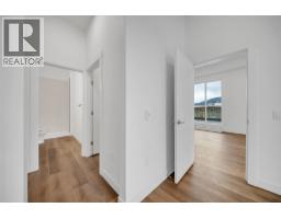 647 Clement Avenue Unit# 611, Kelowna, BC V1Y7C7 Photo 23