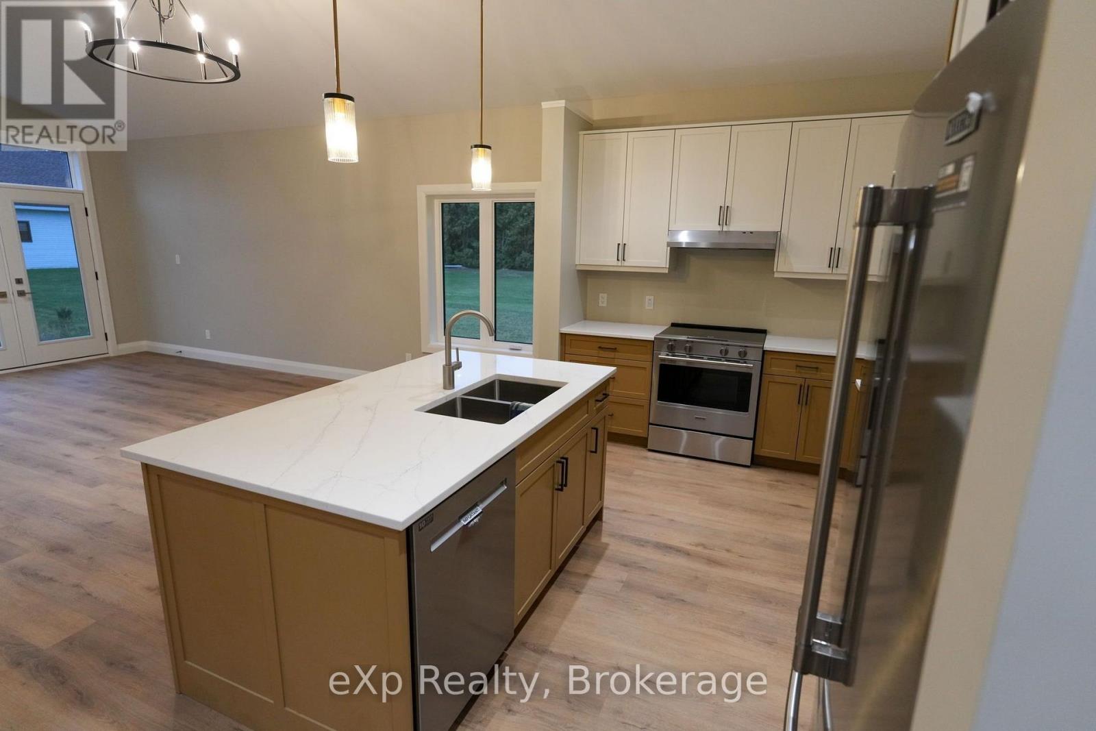 127 KOVAC LANE, Saugeen Shores — photo 11