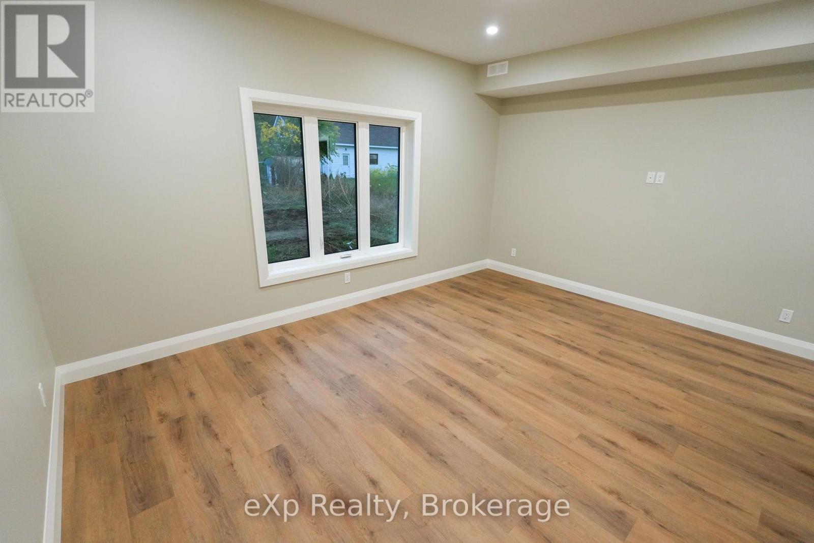 127 KOVAC LANE - 17