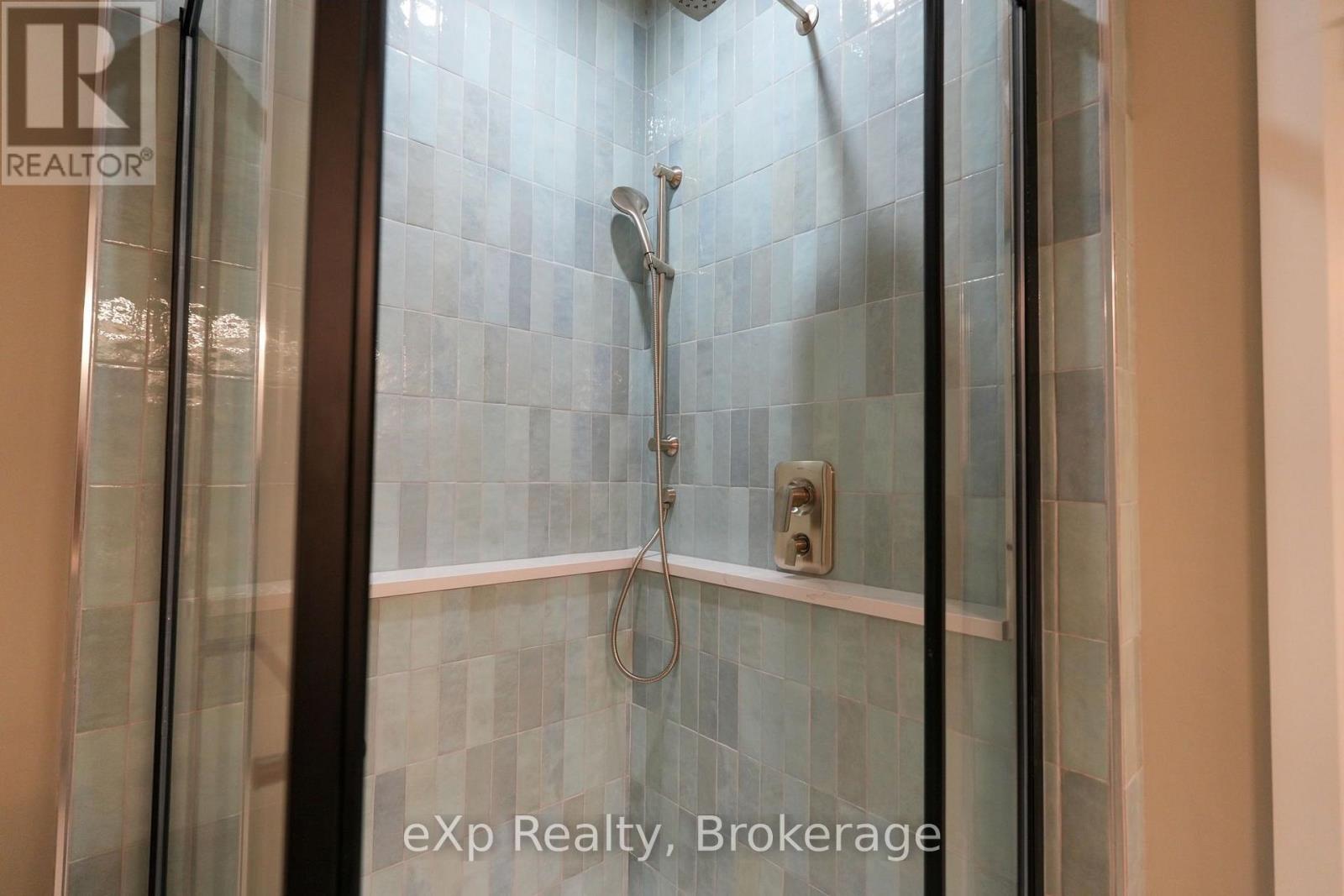 127 KOVAC LANE - 21