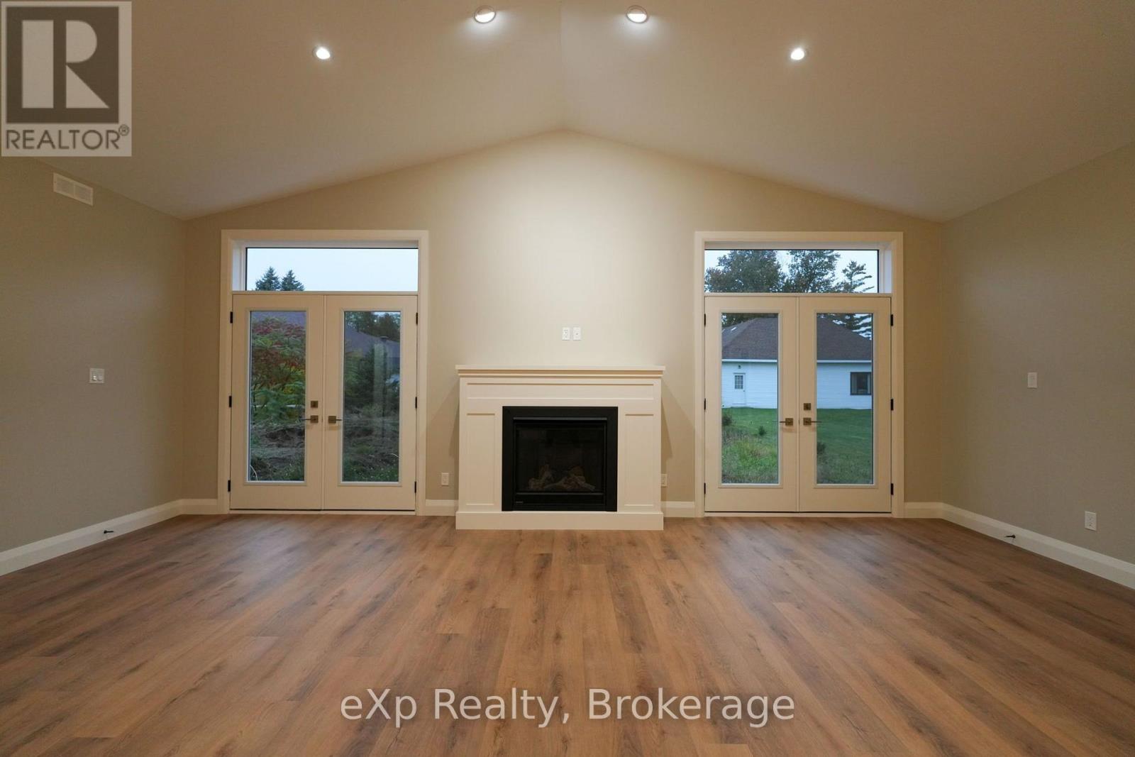 127 KOVAC LANE, Saugeen Shores — photo 4