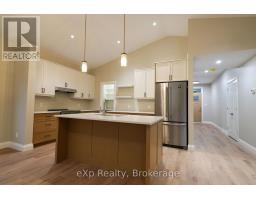 127 Kovac Lane, Saugeen Shores, ON N0H2L0 Photo 10