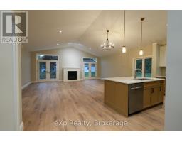 Bathroom - 127 Kovac Lane, Saugeen Shores, ON N0H2L0 Photo 6