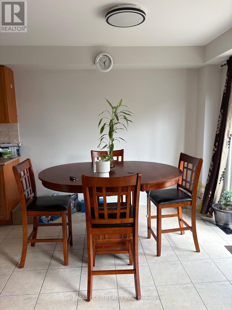 10 IRENE CRESCENT, Brampton (Fletcher's Meadow) — photo 11