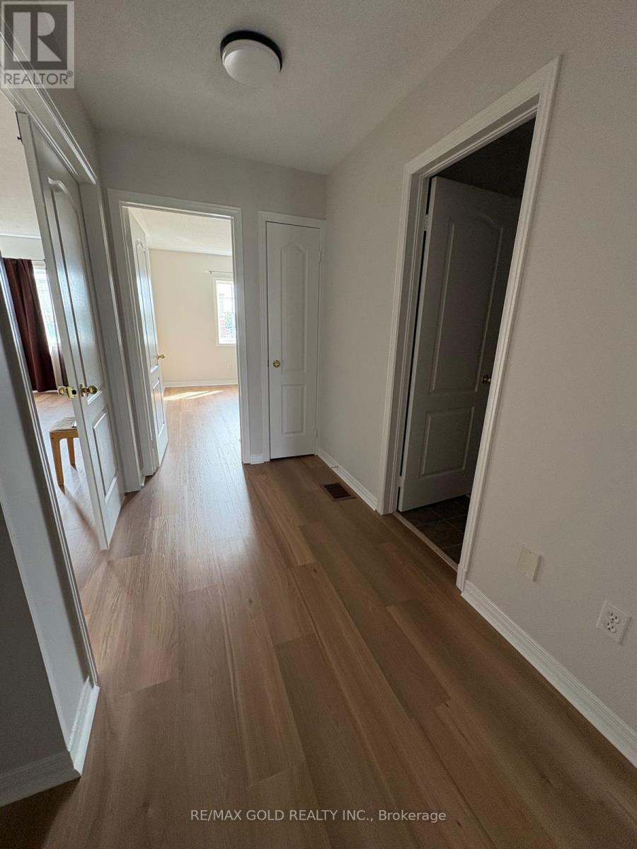 10 Irene Crescent — photo 14