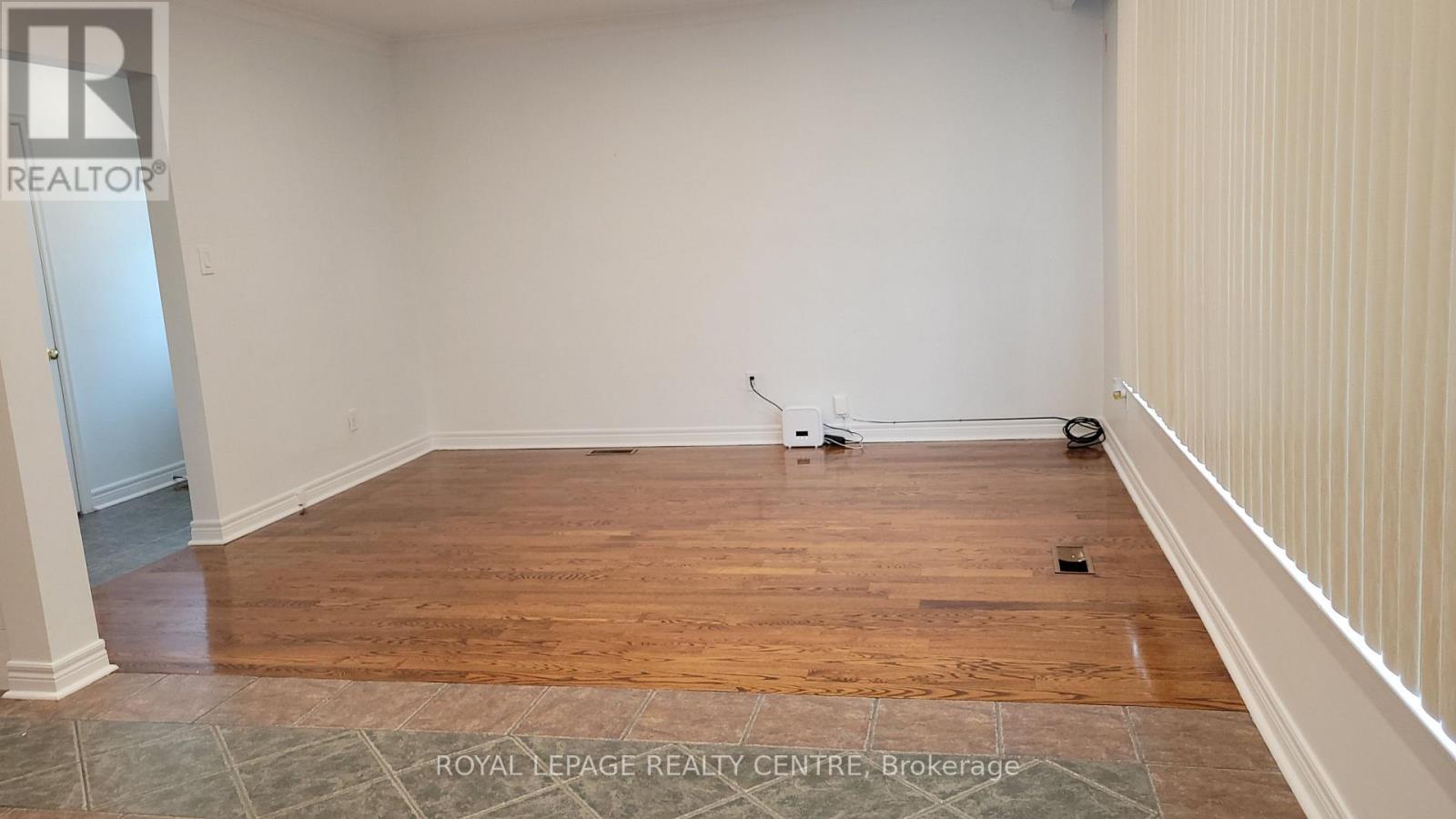 50 RANGOON ROAD, Toronto (Eringate-Centennial-West Deane) — photo 3