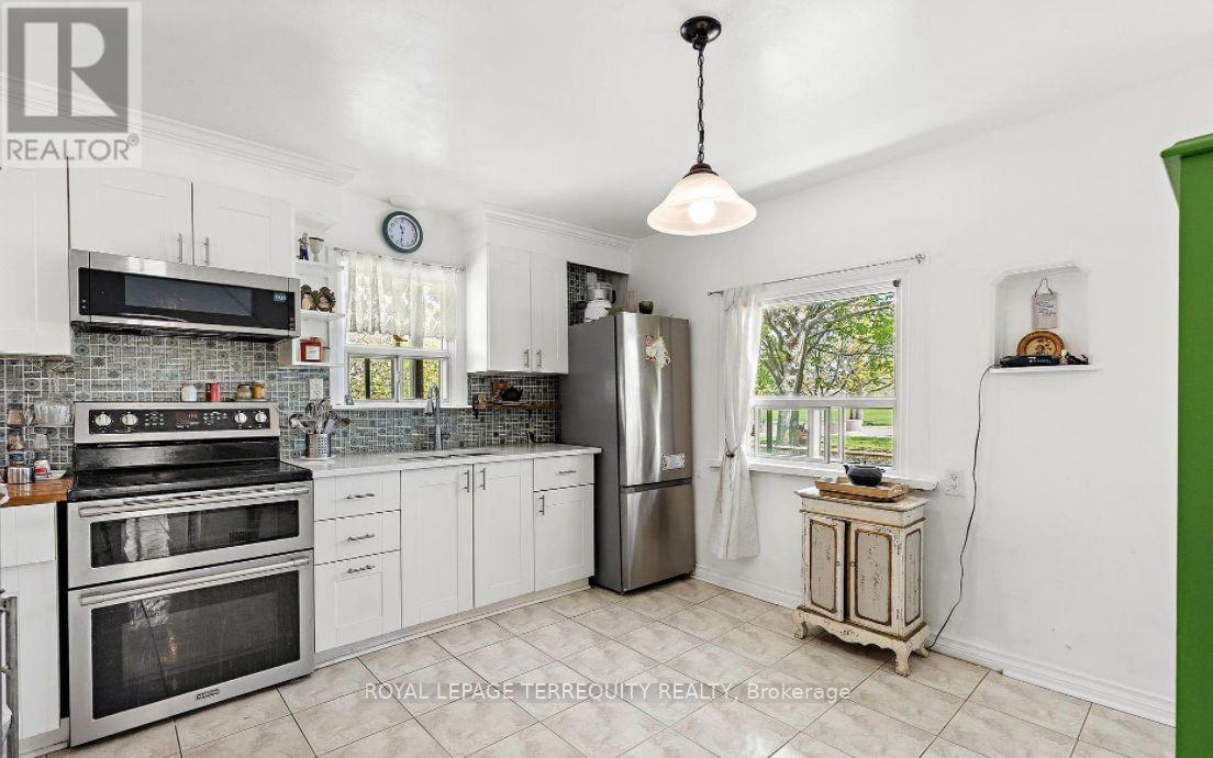 1052 GLENGROVE AVENUE, Toronto (Yorkdale-Glen Park) — photo 5