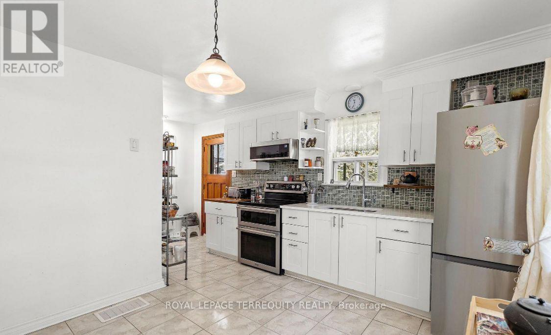 1052 GLENGROVE AVENUE, Toronto (Yorkdale-Glen Park) — photo 9