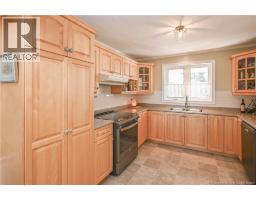 245 Saint-pierre E Boulevard, Caraquet, NB E1W1B1 Photo 24