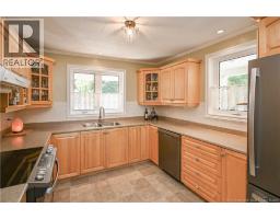 245 Saint-pierre E Boulevard, Caraquet, NB E1W1B1 Photo 23