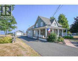245 Saint-pierre E Boulevard, Caraquet, NB E1W1B1 Photo 17
