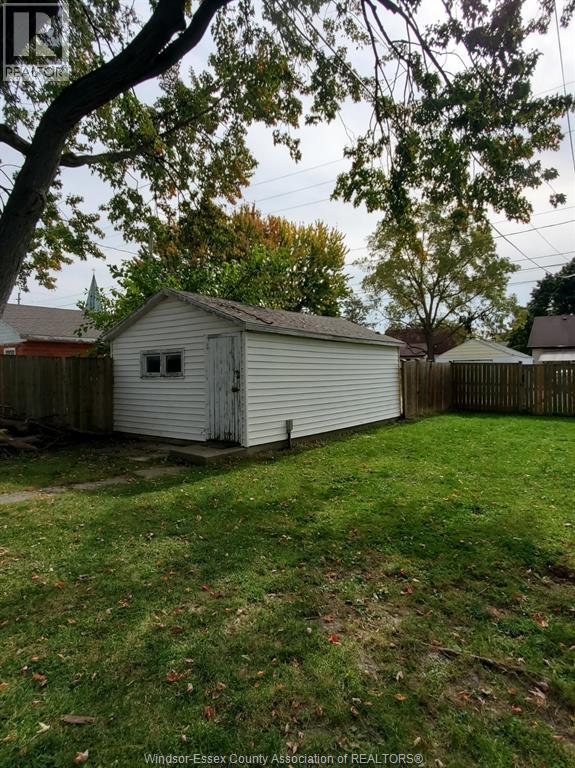 25 ST CLAIR STREET - 31