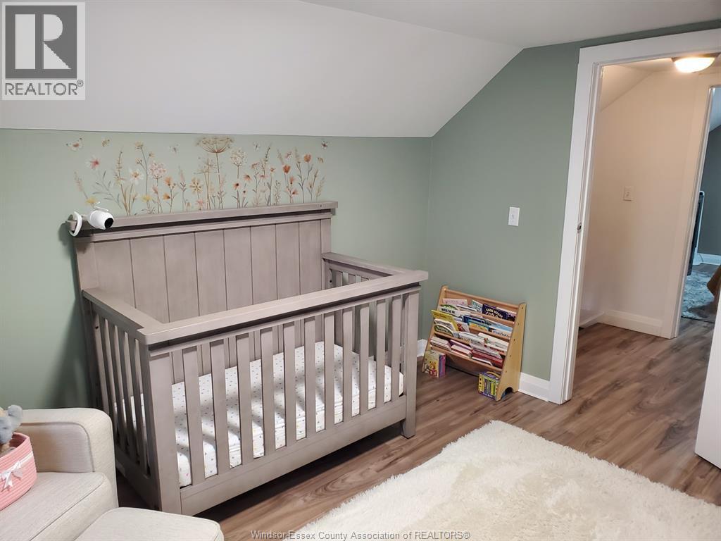 25 ST CLAIR STREET - 21