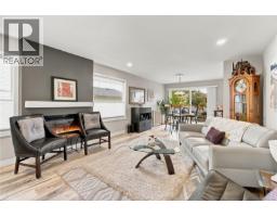 Living room - 5861 Emil Pl, Nanaimo, BC V9T5N3 Photo 13