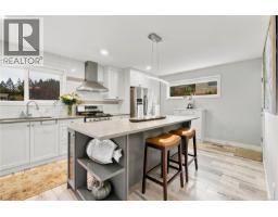 Kitchen - 5861 Emil Pl, Nanaimo, BC V9T5N3 Photo 8