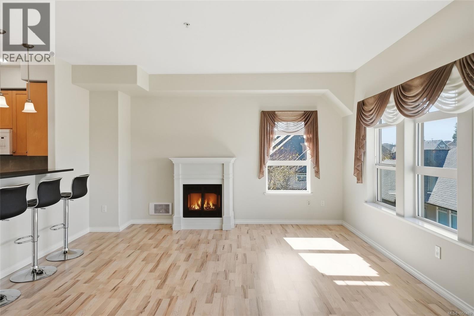 #211 399 Wembley Rd - 13