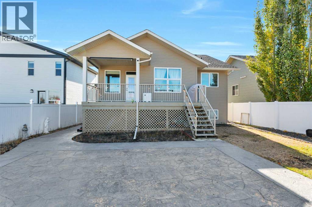 Listing photo – 25 Cascade Street, Blackfalds