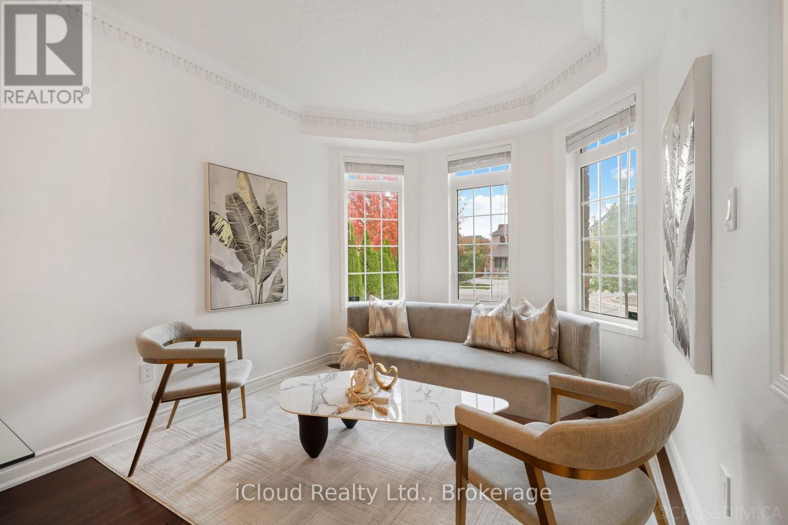 60 Tuscana Boulevard — photo 11