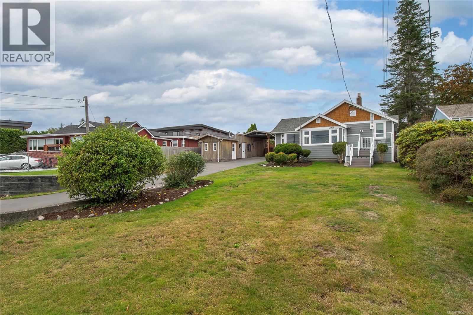 2978 South Island Hwy, Campbell River
