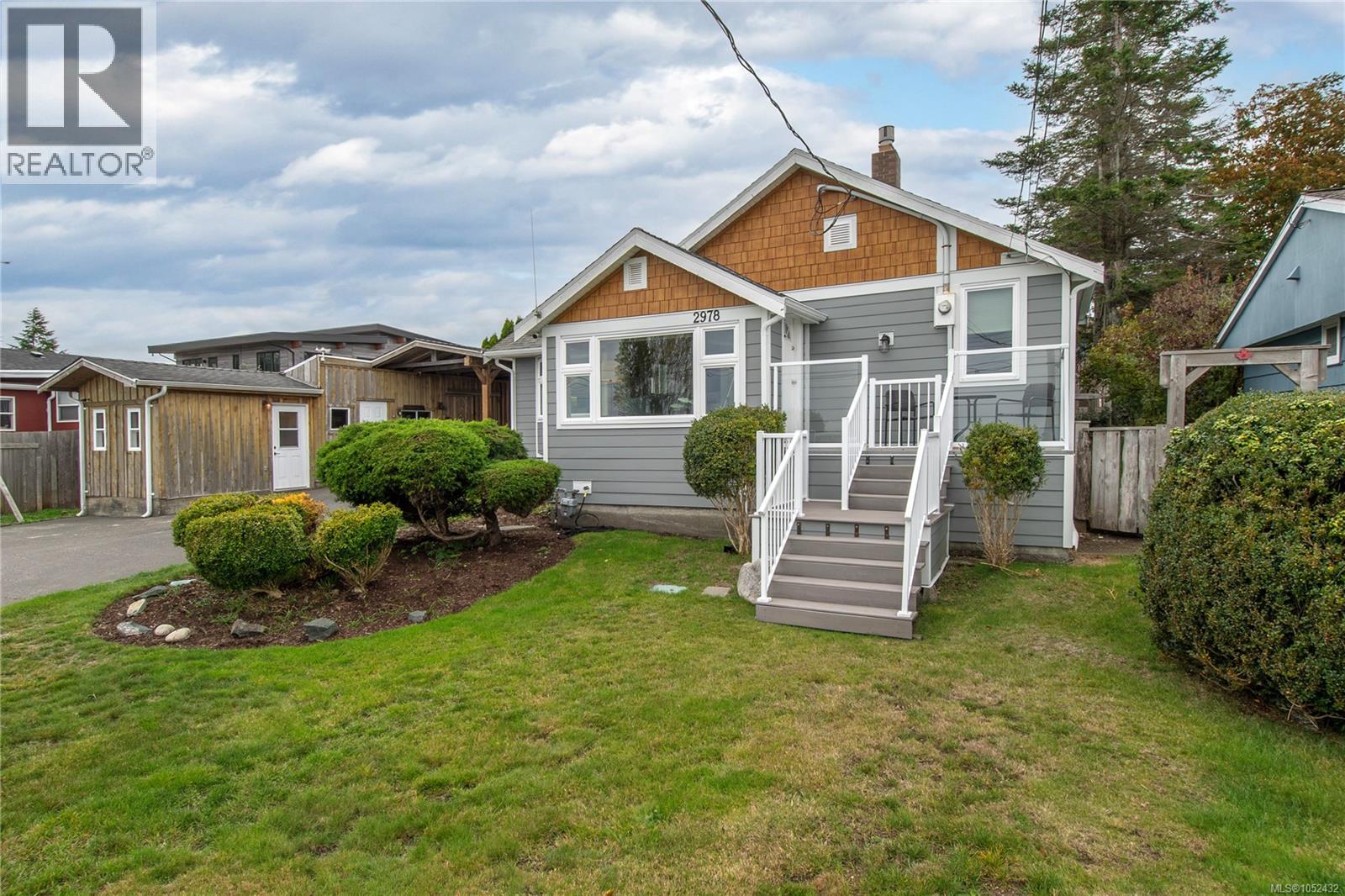 2978 South Island Hwy, Campbell River