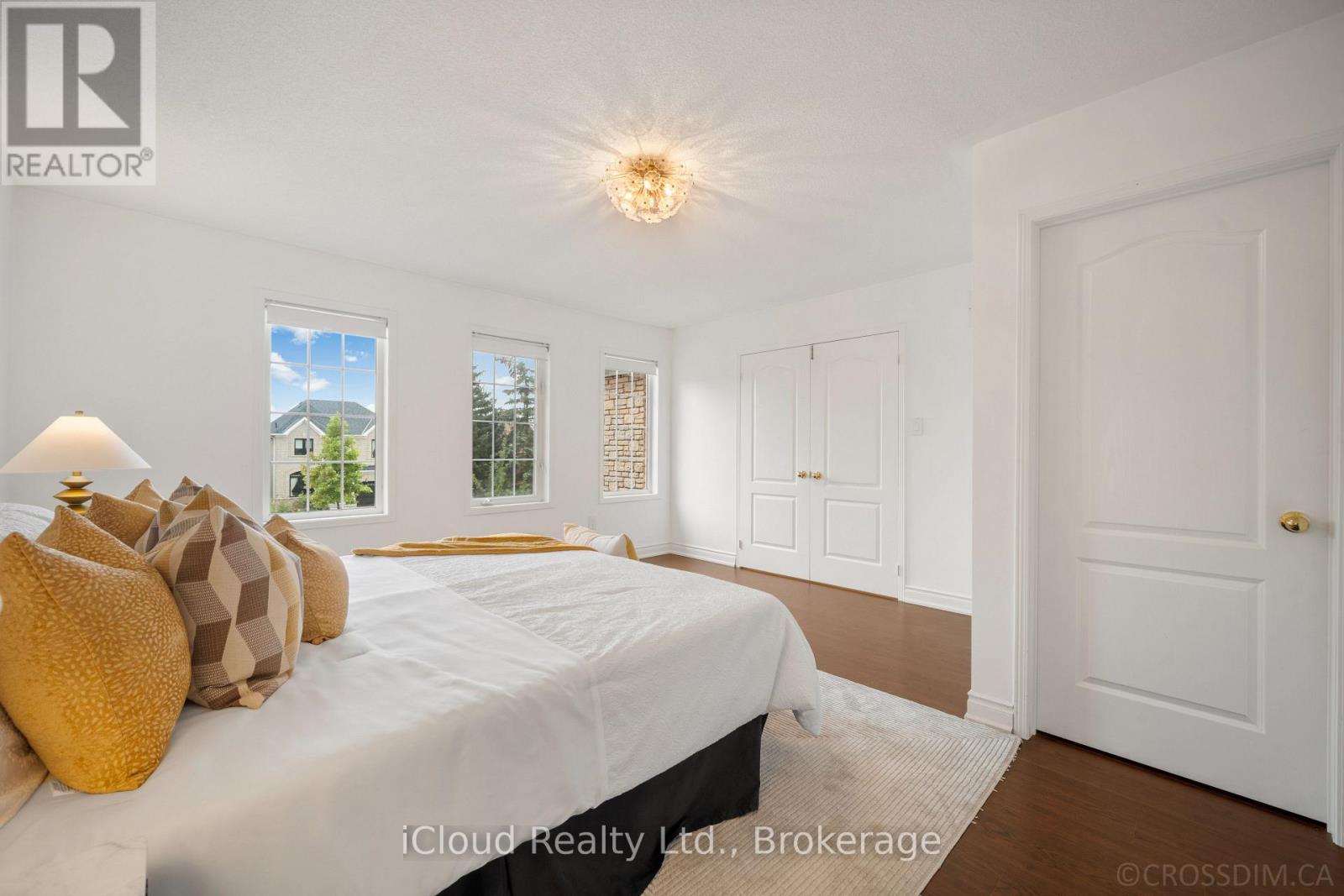 60 Tuscana Boulevard — photo 26