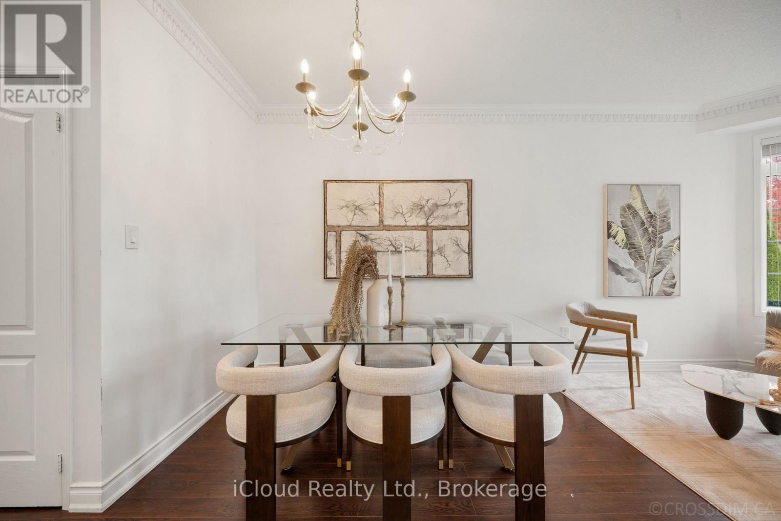 60 Tuscana Boulevard — photo 13