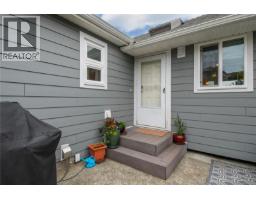 2978 South Island Hwy, Campbell River, BC V9W1C8 Photo 38