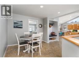 2978 South Island Hwy, Campbell River, BC V9W1C8 Photo 20