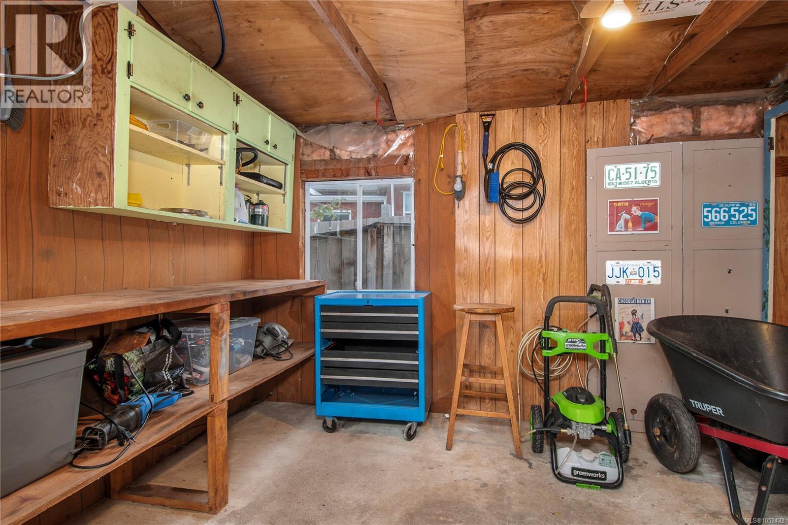 2978 South Island Hwy - 57