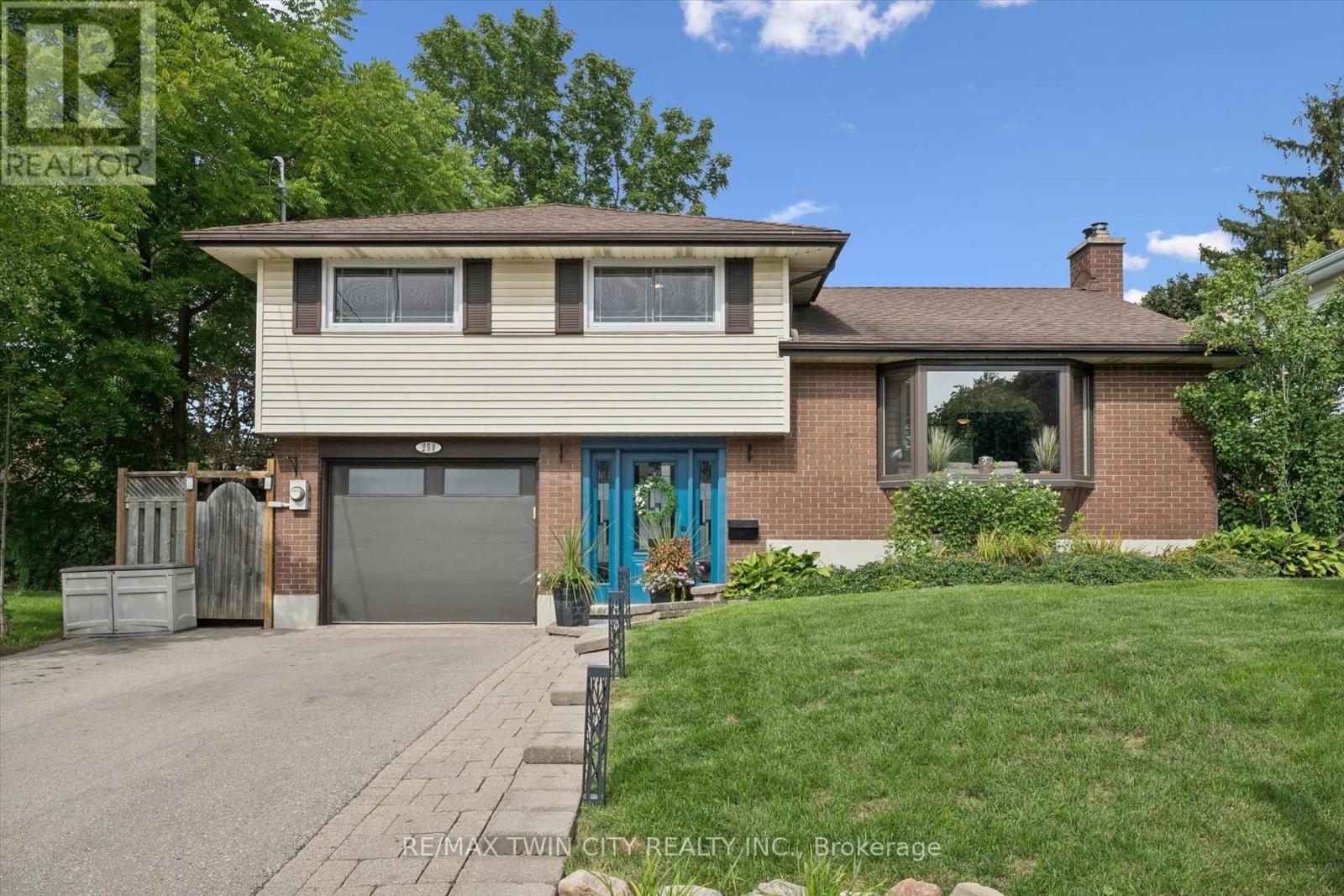 254 QUICKFALL DRIVE, Waterloo — photo 2