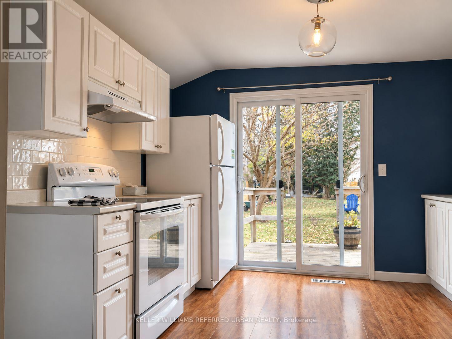 232 UNIVERSITY AVENUE W, Cobourg — photo 2