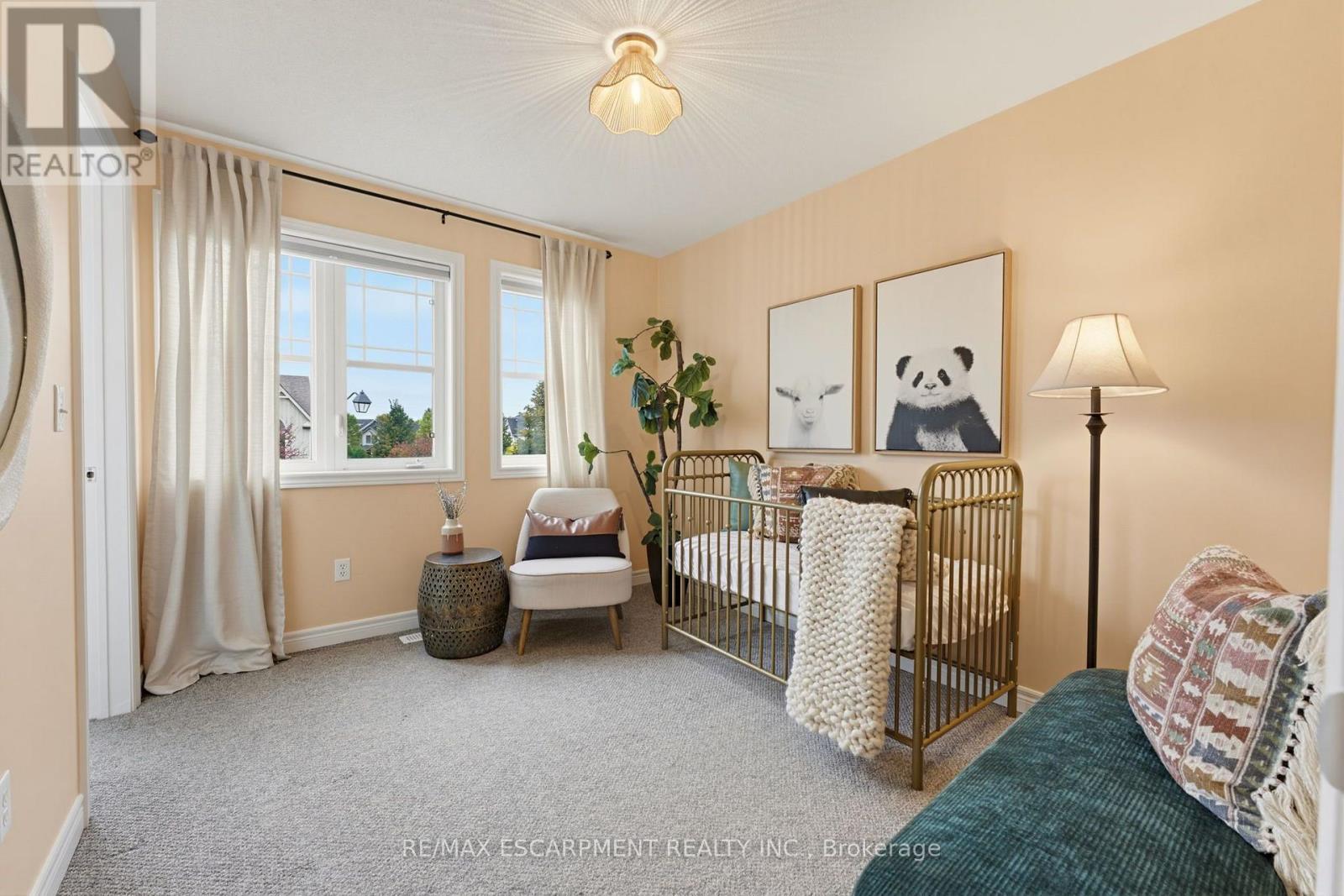 63 GOLDEN IRIS CRESCENT - 13