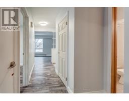 105 Dixon Street, Kitchener, ON N2G3E8 Photo 8