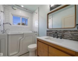 10226 72 St Nw, Edmonton, AB T6A2W5 Photo 23