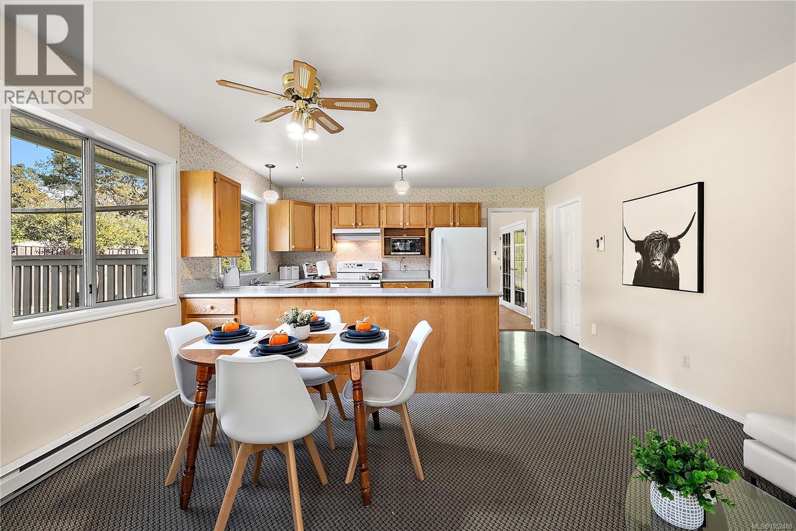  3998 Hopesmore Drive, Saanich