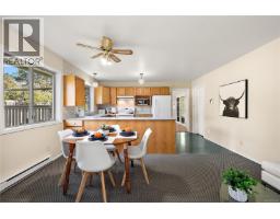 Primary Bedroom - 3998 Hopesmore Dr, Saanich, BC V8N6A3 Photo 9