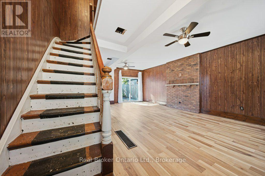 84 Alma Street North — photo 24