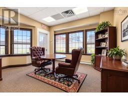 71/75 Portland Street, Dartmouth, NS B2Y1H5 Photo 10