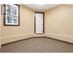 71/75 Portland Street, Dartmouth, NS B2Y1H5 Photo 15
