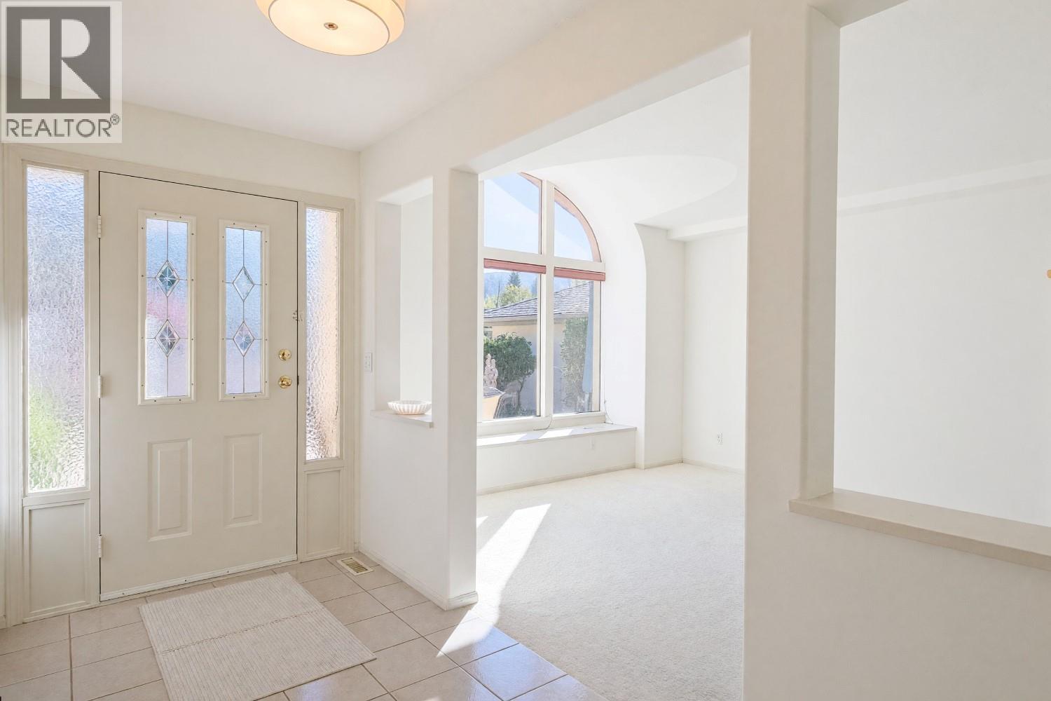 102 Forestbrook Place Unit# 203, Penticton