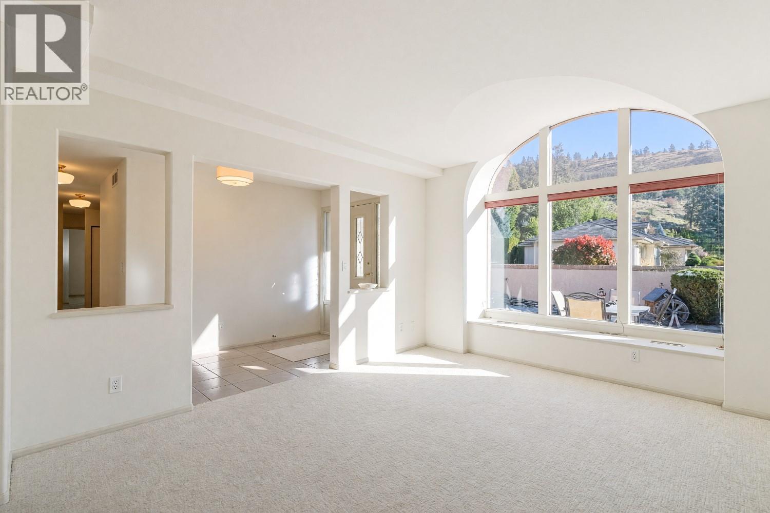 102 Forestbrook Place Unit# 203, Penticton