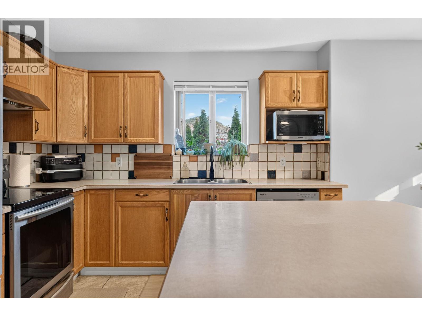 1759 Spruceglen Drive - 5