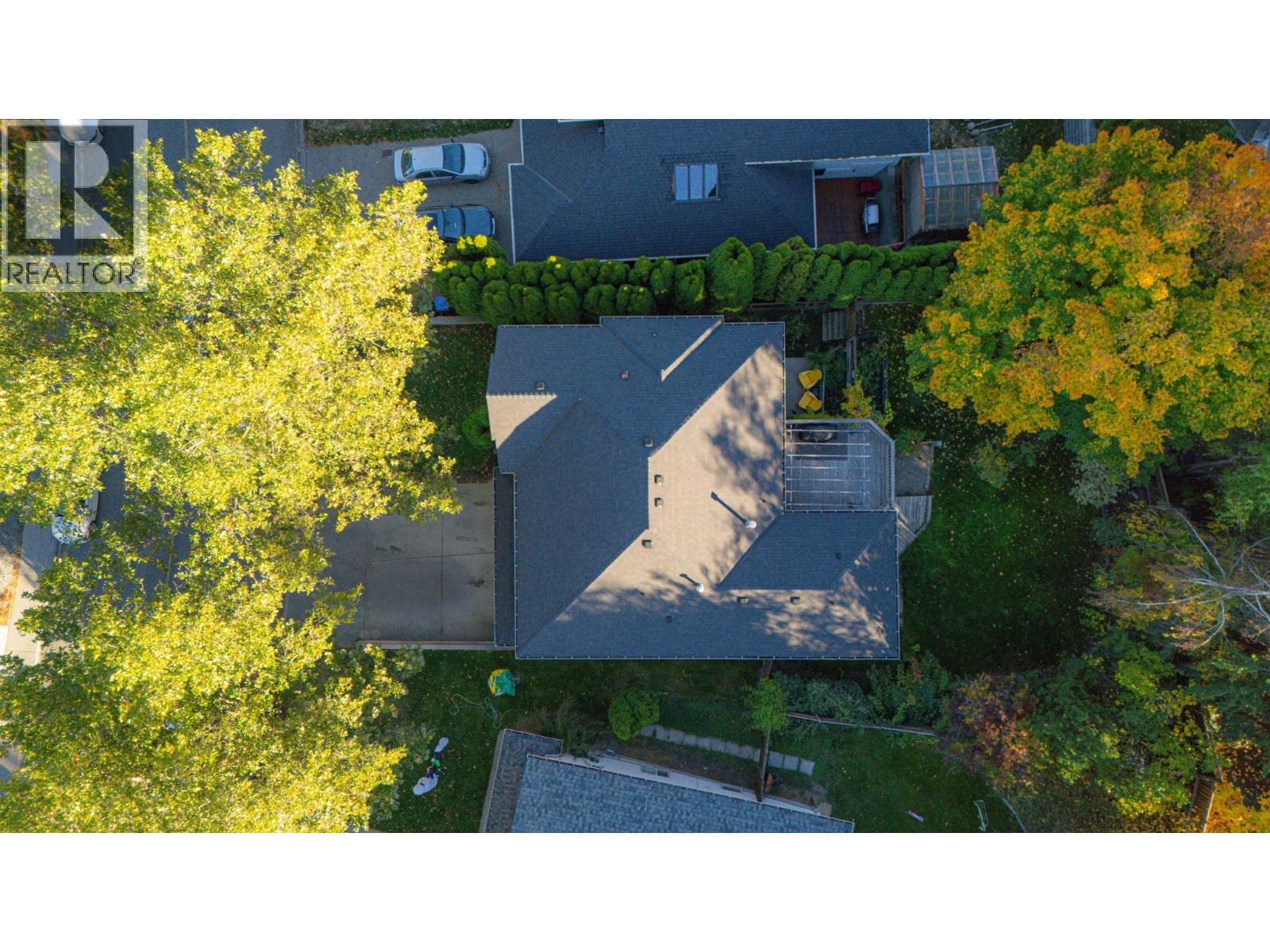 1759 Spruceglen Drive - 55