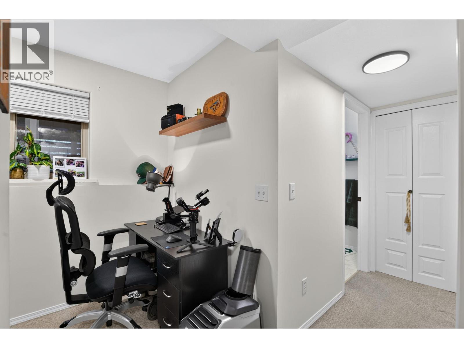 1759 Spruceglen Drive - 46