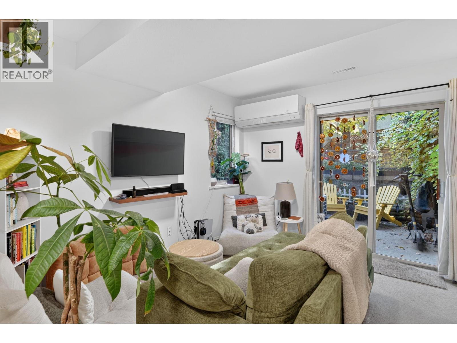 1759 Spruceglen Drive - 38