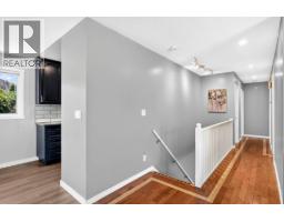 Kitchen - 6555 Chukar Drive, Kamloops, BC V2C4T9 Photo 10